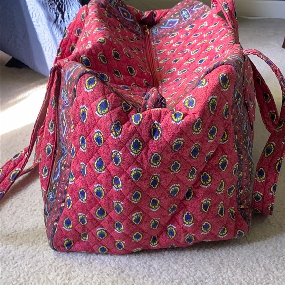 Patterned Weekend Tote - Picture 5 of 12